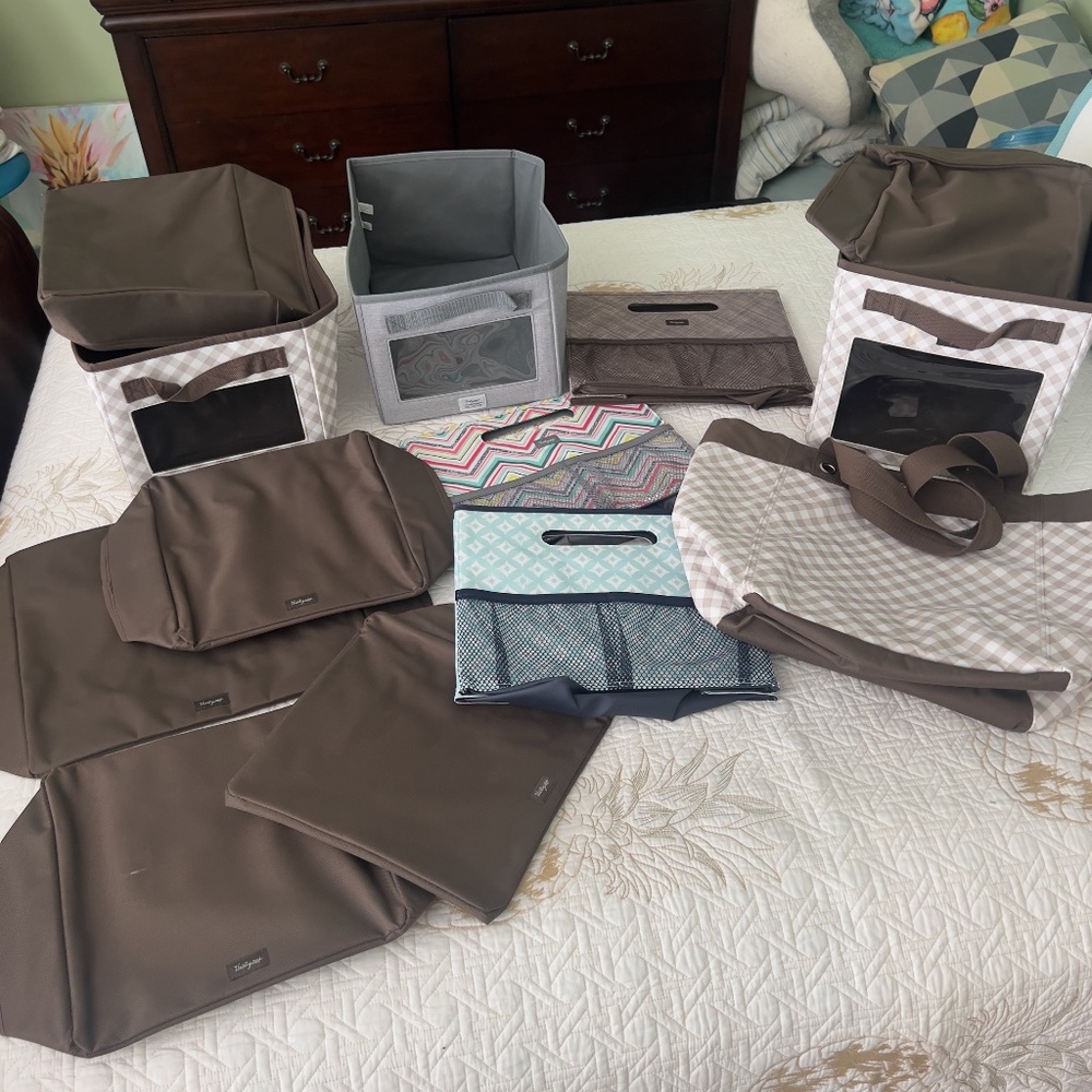 Huge Lot of Thirty-One Totes Bags Organizers Home Lids 10+ Pieces